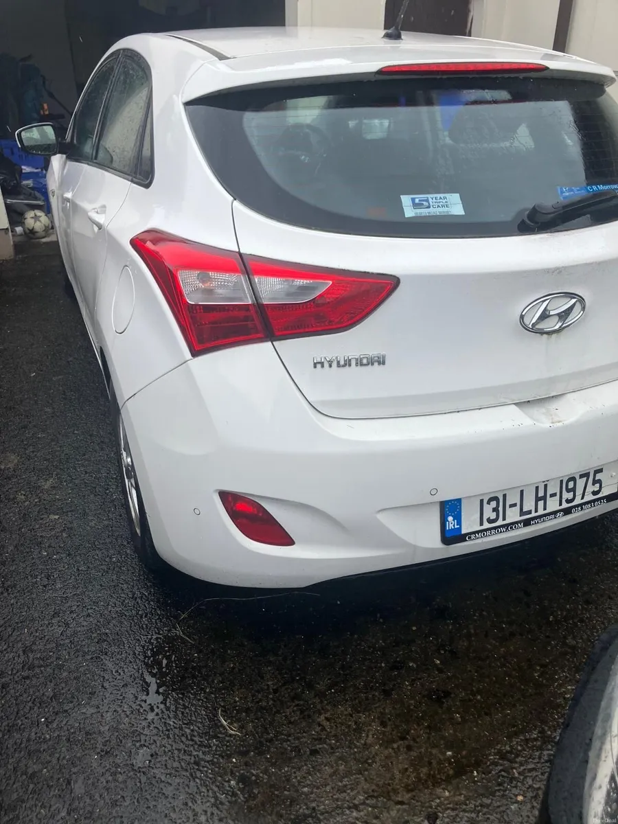 Hyundai i30 - Image 2