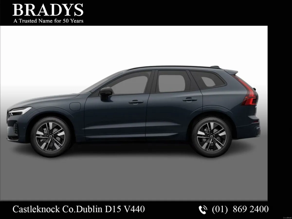 Volvo XC60 XC60 T6 Plus Dark AWD PHEV--Panoramic R - Image 3