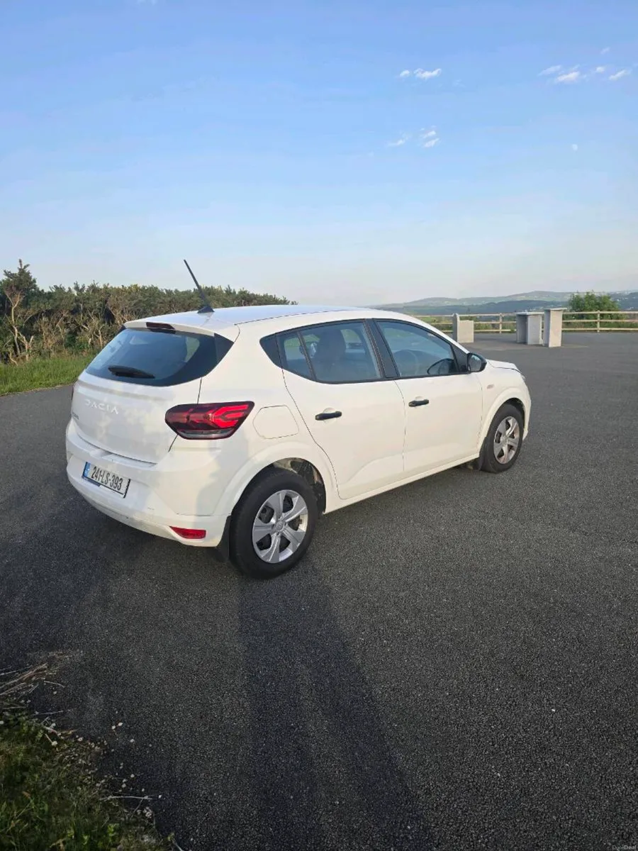 2024 Dacia Sandero essential 90 TCE - Image 4