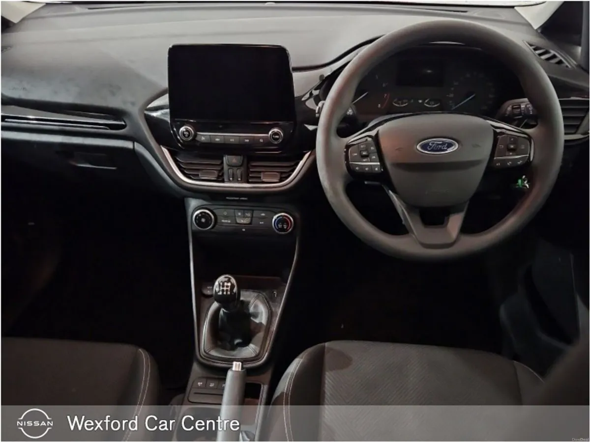 Ford Fiesta 1.1Trend Connected - Image 4