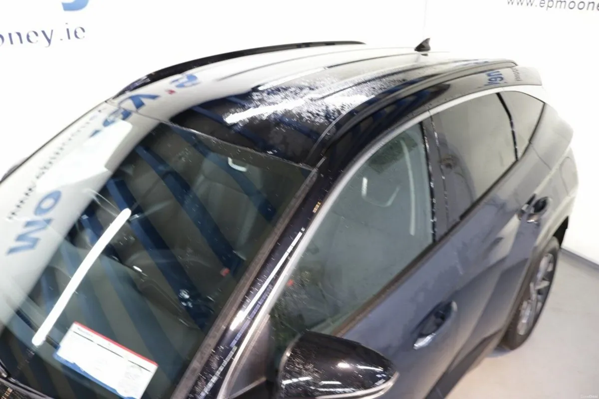 Hyundai Tucson Executive Plus Diesel 1.6L SUV - Ve - Image 5