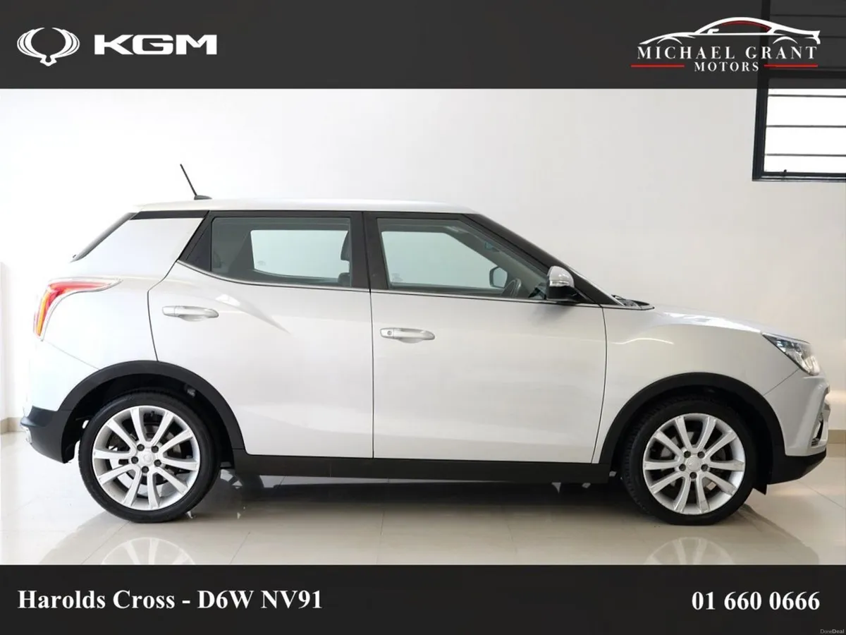 SsangYong Tivoli EL 1.6 DIESEL 5DR HIGH SPEC ONLY - Image 4