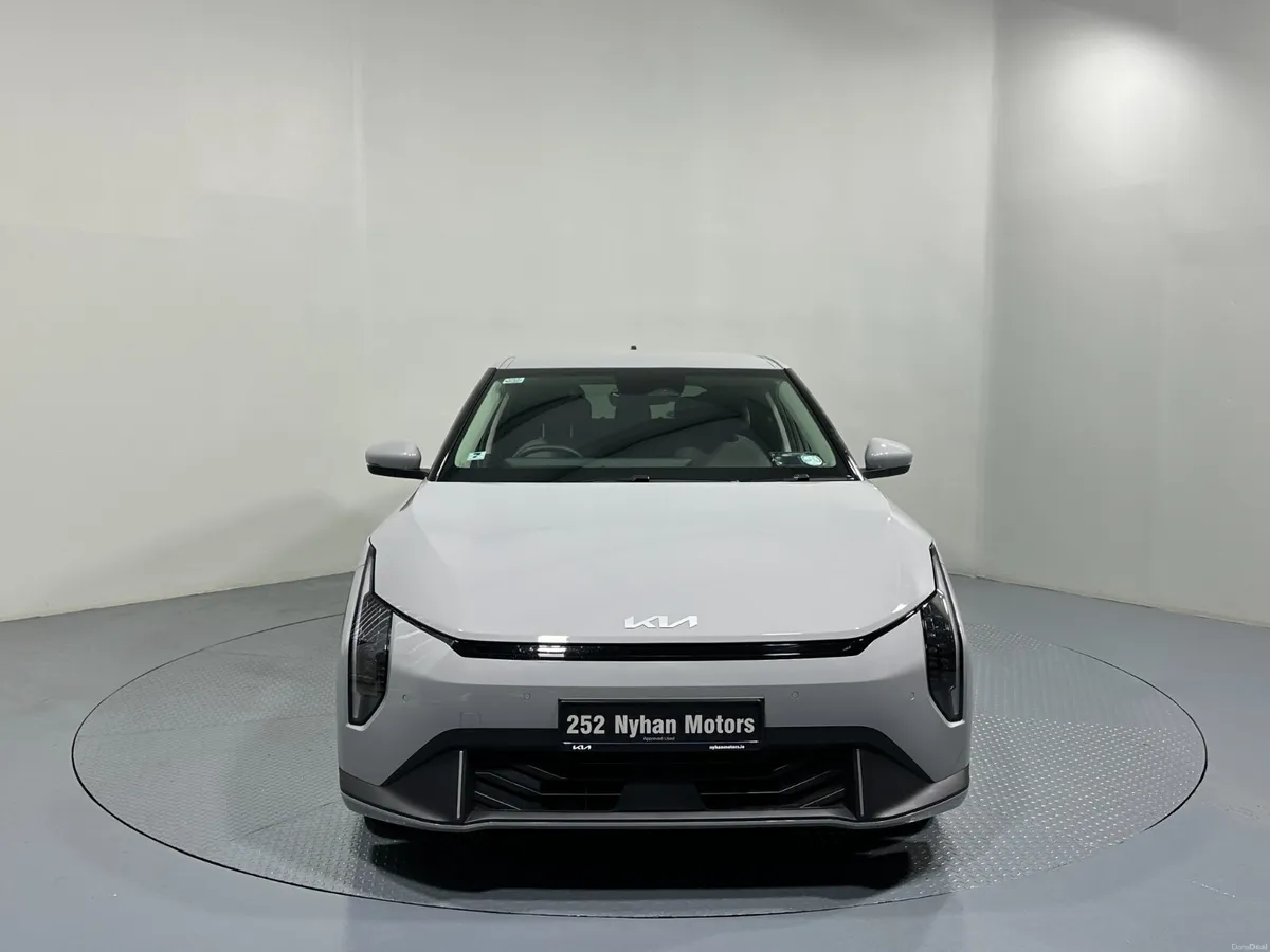 Kia EV4 K3 Hatchback 252 (2025) - Image 2