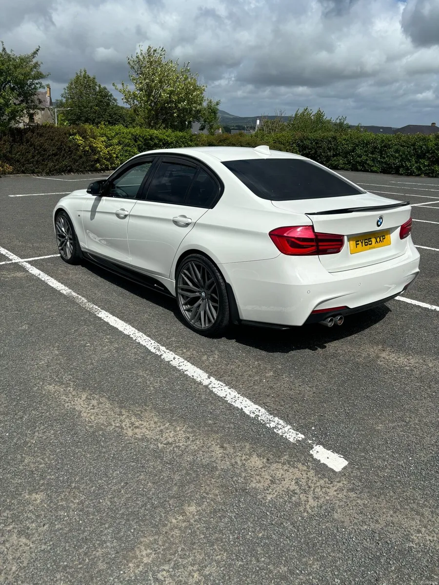 2015 bmw 320d f30 m sport - Image 3