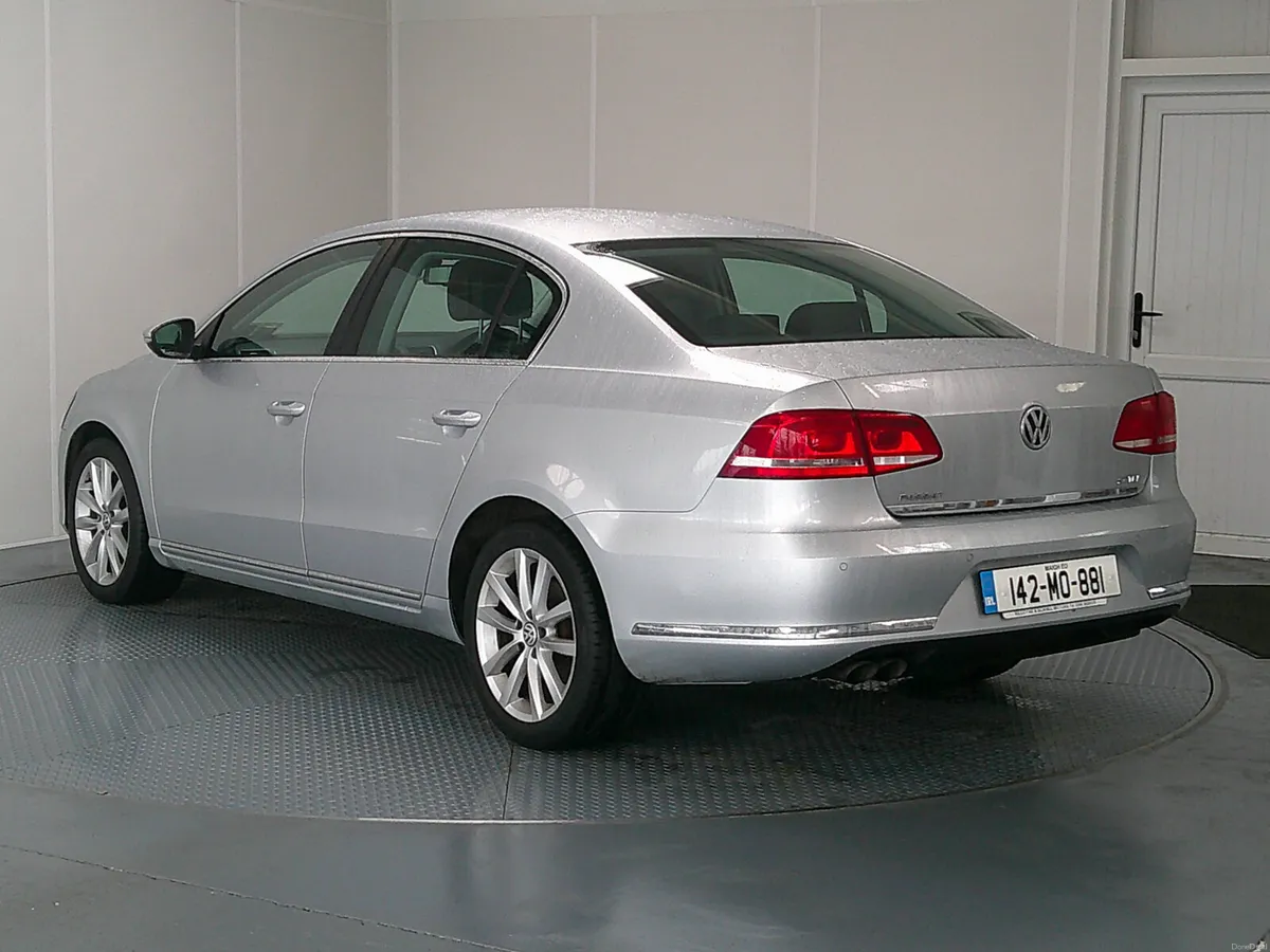 Volkswagen Passat 2014 - Image 5