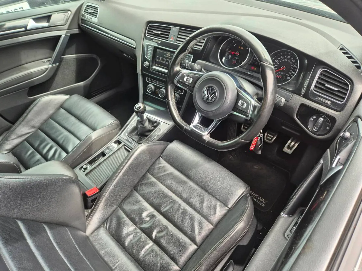 142 VW GOLF GTD 2.0 TDI LEATHER - Image 5