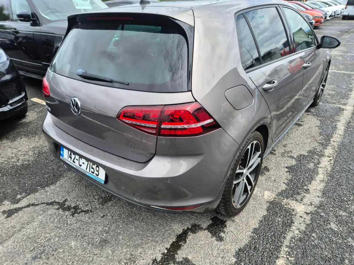 142 VW GOLF GTD 2.0 TDI LEATHER - Image 4