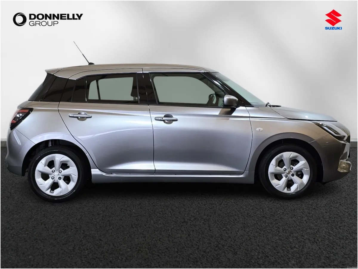 Suzuki Swift Hatchback Motion - Image 3