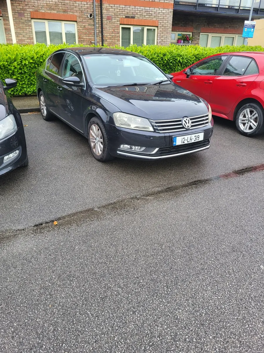 Volkswagen Passat 2012 1.6L - Image 3