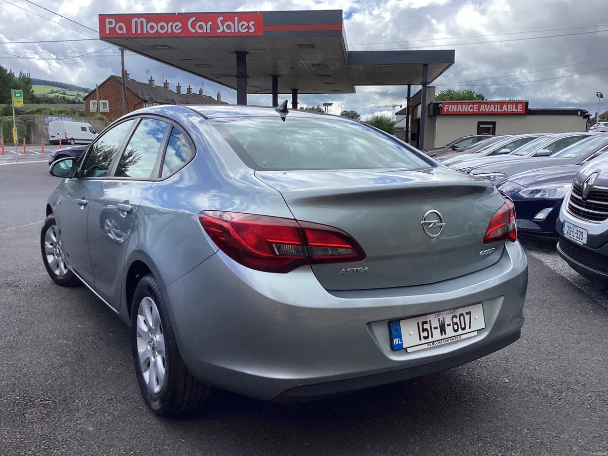 Opel Astra ** F.S.H - Image 6