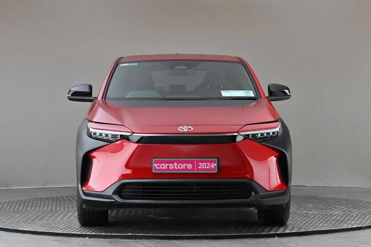 Toyota bZ4X SPORT FWD 71.4KWH - Image 2