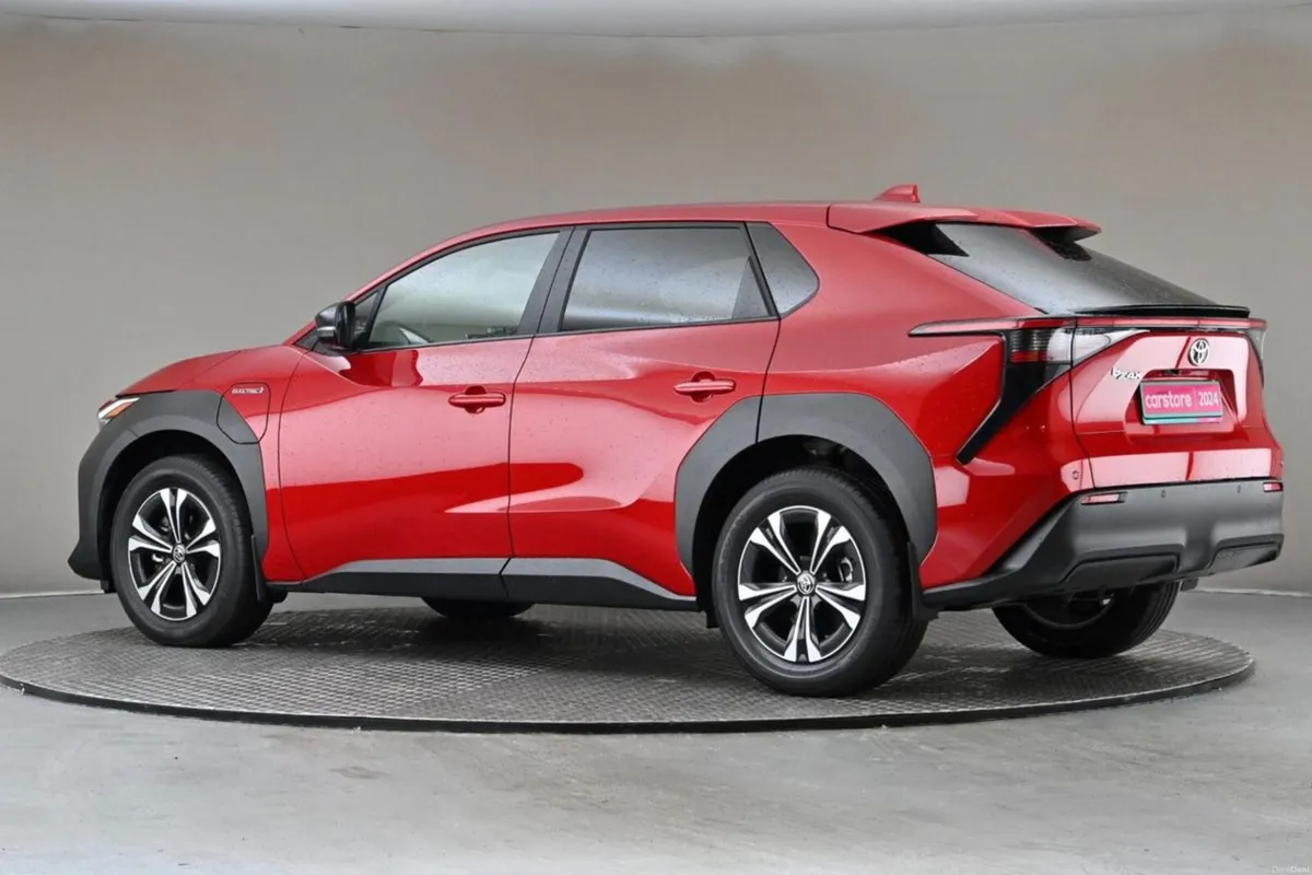 Toyota bZ4X SPORT FWD 71.4KWH - Image 6