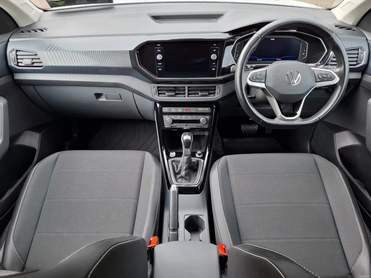 Volkswagen T-Cross 1st PLUS 1.0 TSI AUTO NEW NCT 1 - Image 3