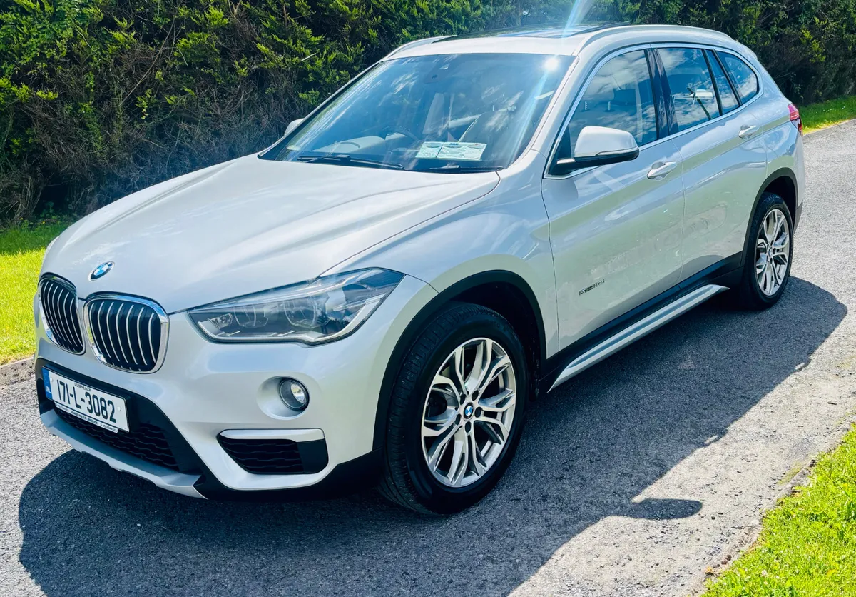 2017 BMW X1 sDrive XLine Low KMS - Image 3