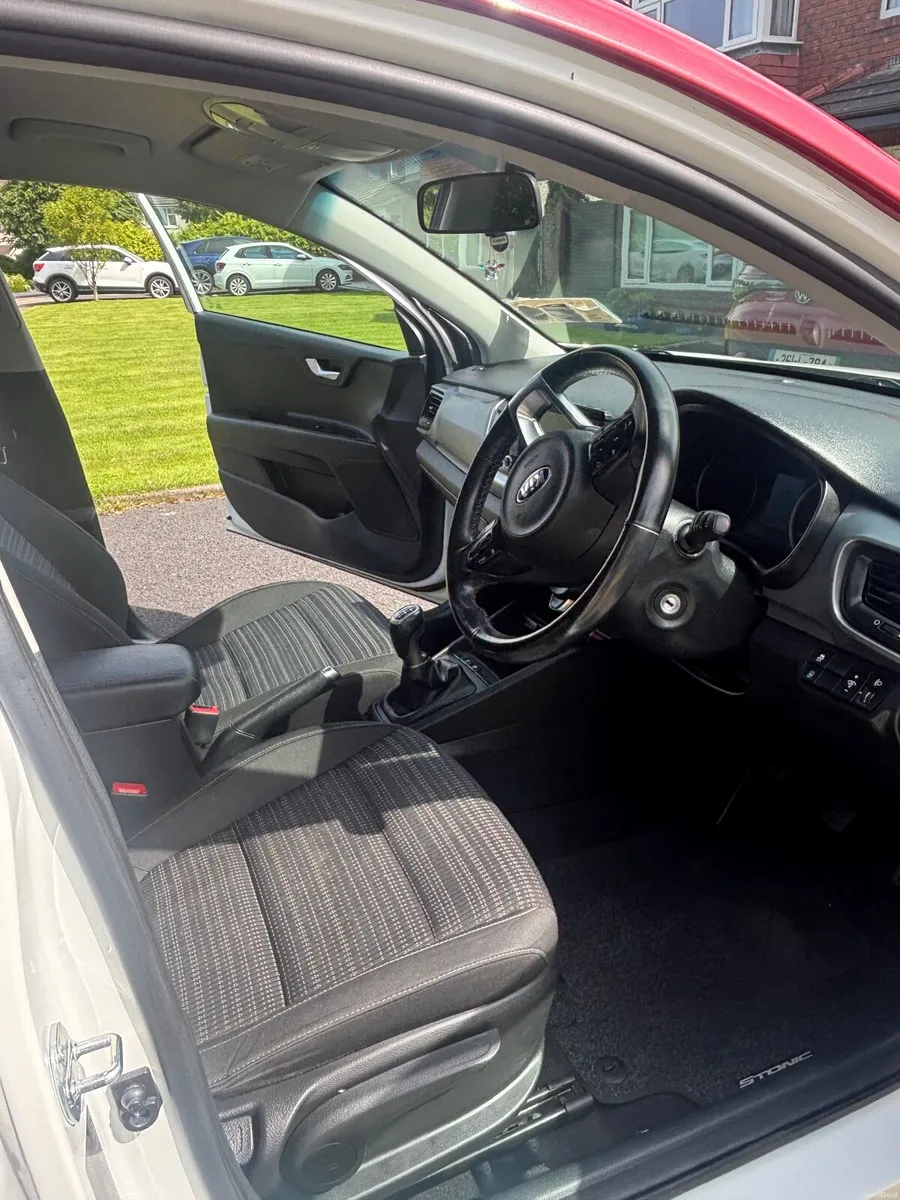 Kia Stonic 2019 - Image 3
