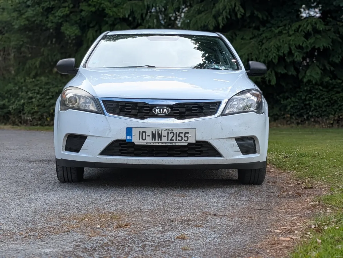 2010 Kia Ceed 1.4 Petrol - Image 2
