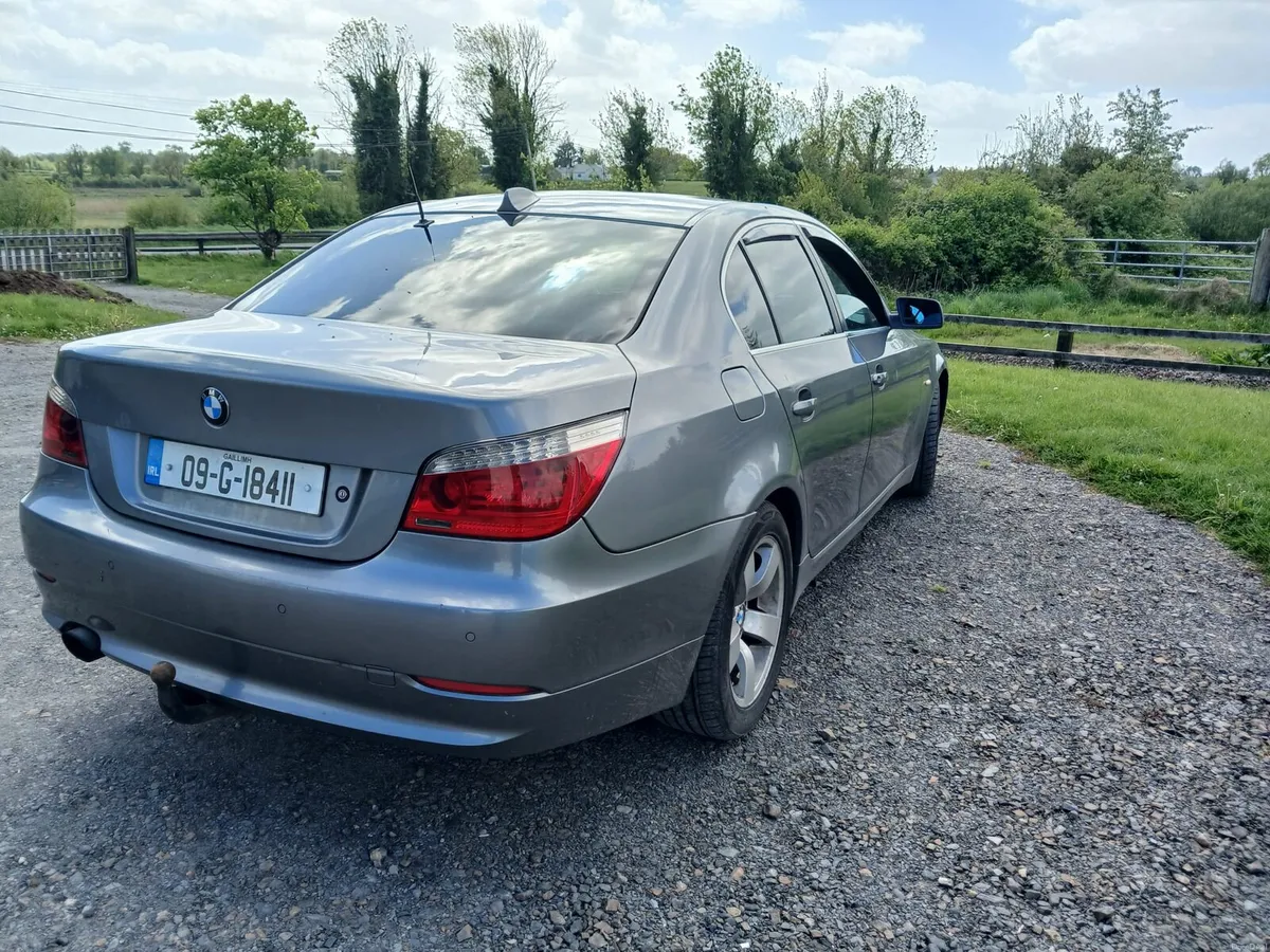 09 BMW 520 2.0 Diesal - Image 3