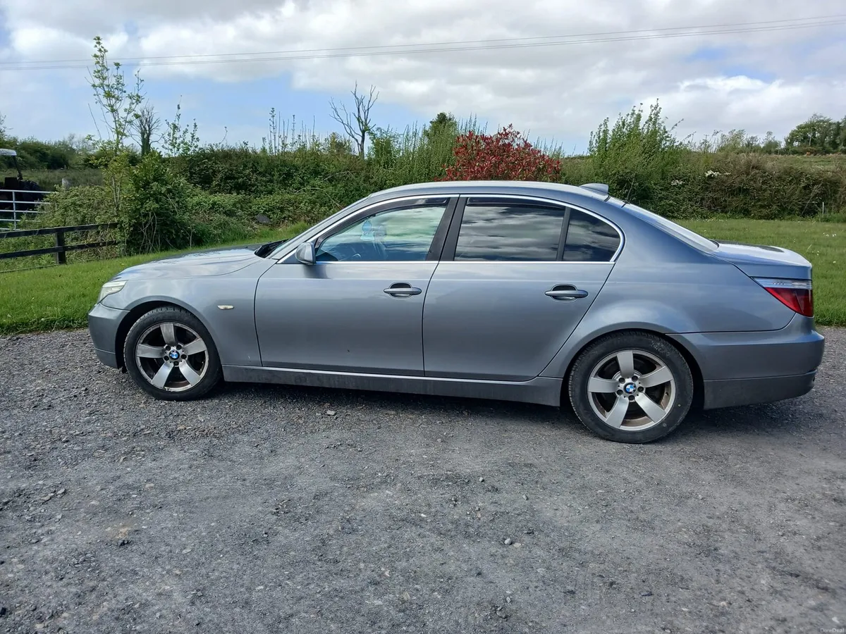 09 BMW 520 2.0 Diesal - Image 1