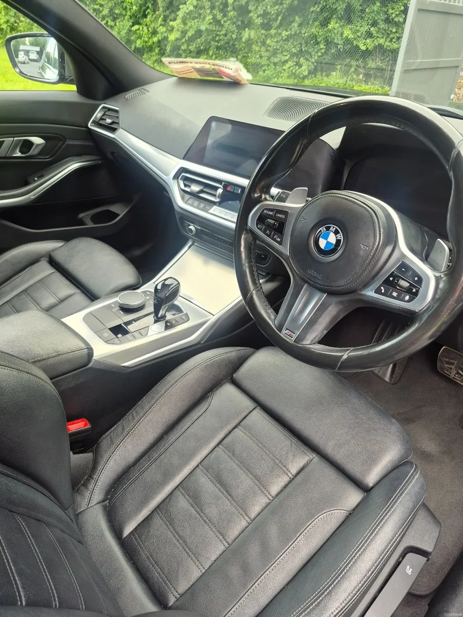 BMW 3-Series 2021 - Image 5