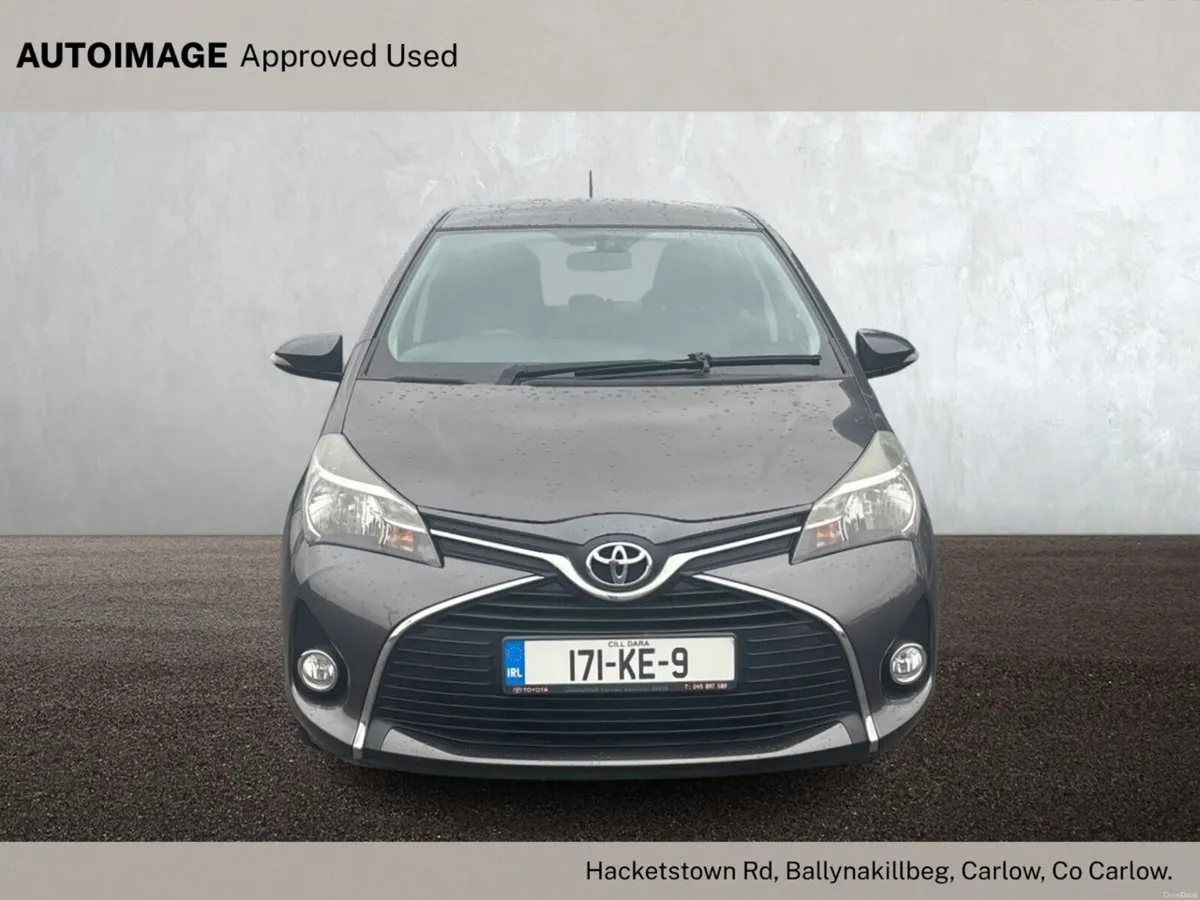Toyota Yaris YARIS - Image 2