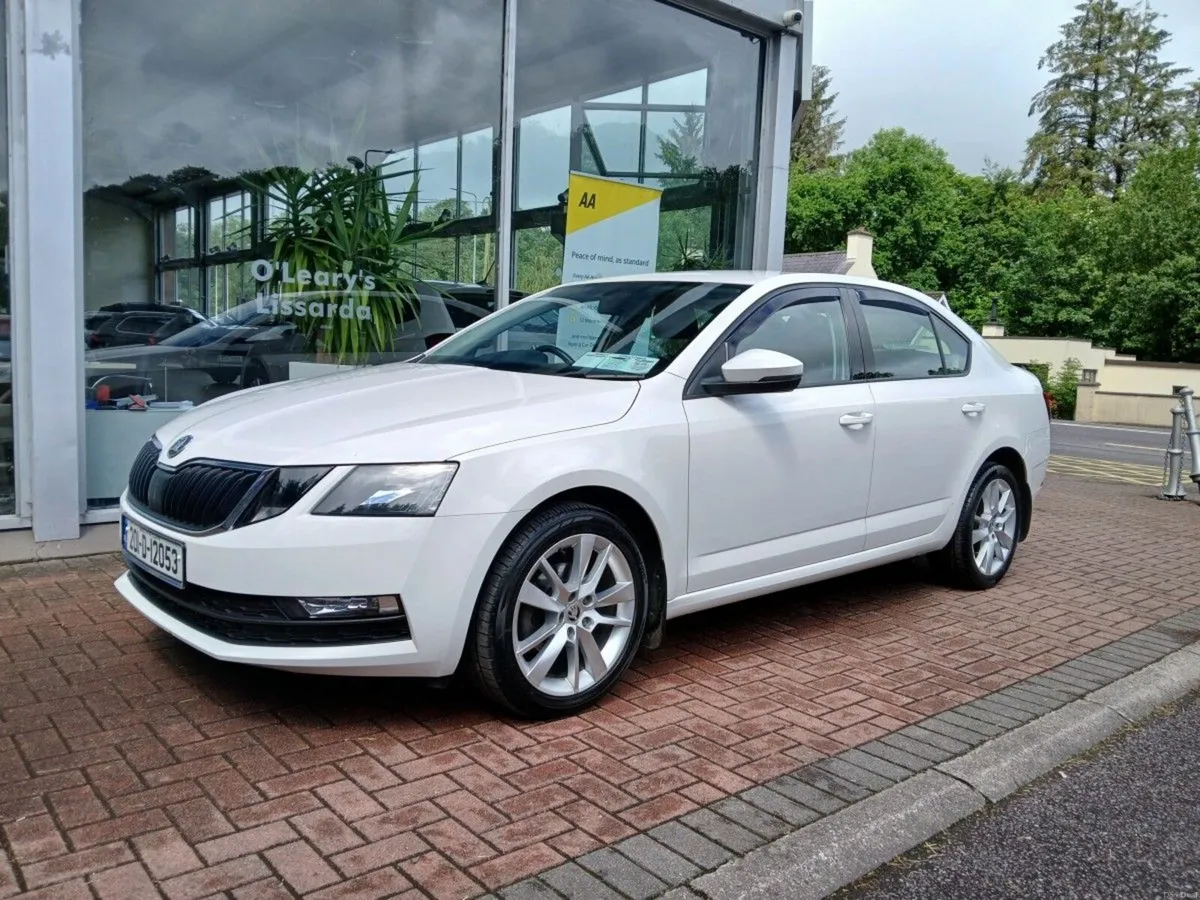 Skoda Octavia Ambition 1.6TDI 115HP,  White. - Image 2