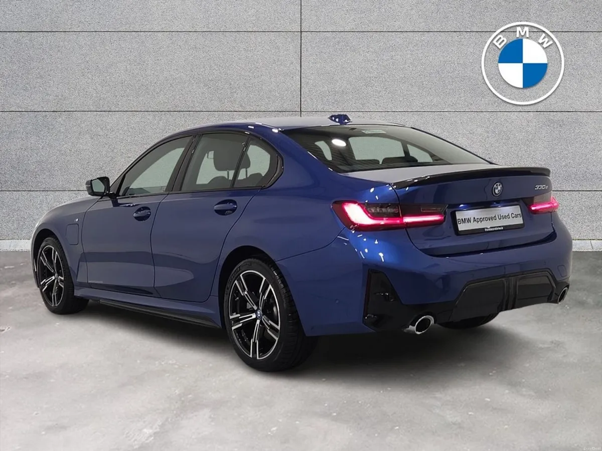 BMW 3-Series 330e M Sport Saloon - Image 3