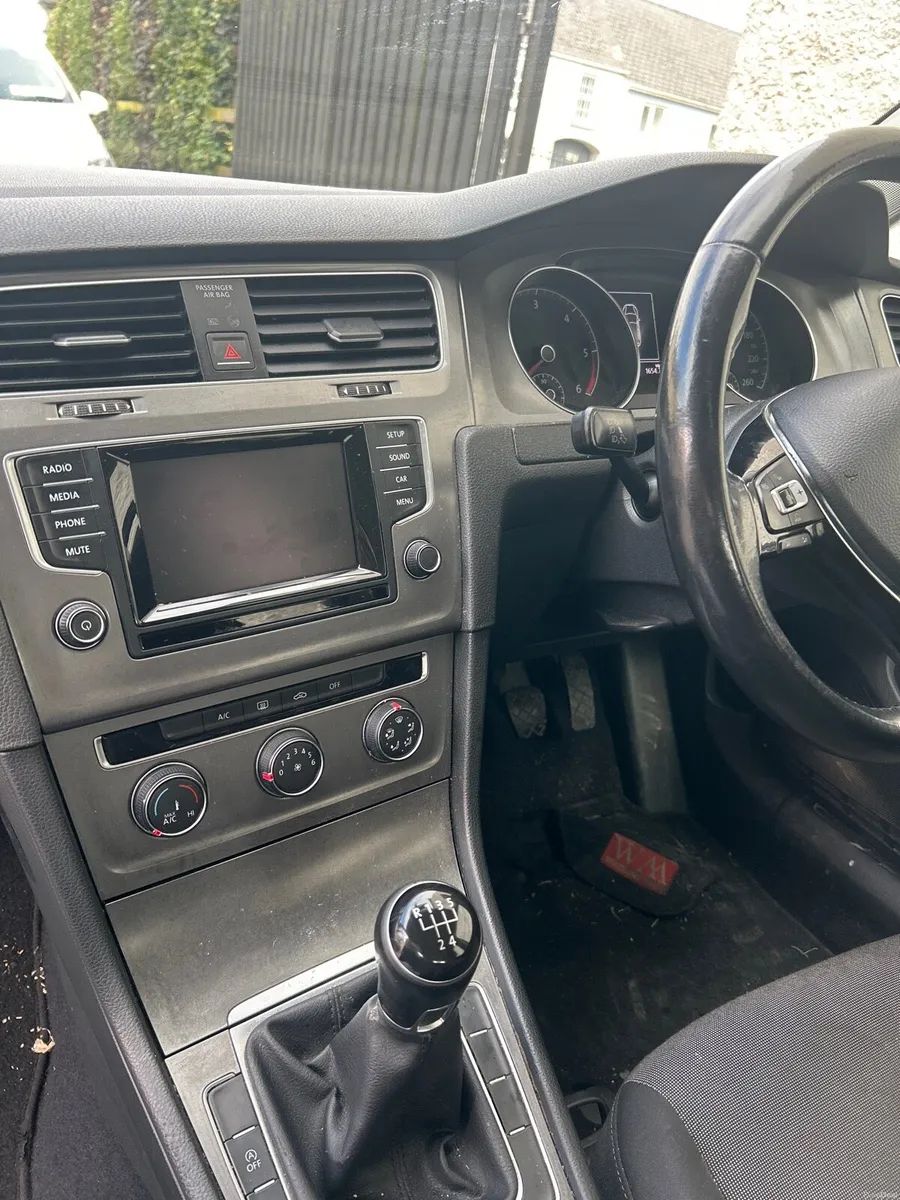 Car - Image 2