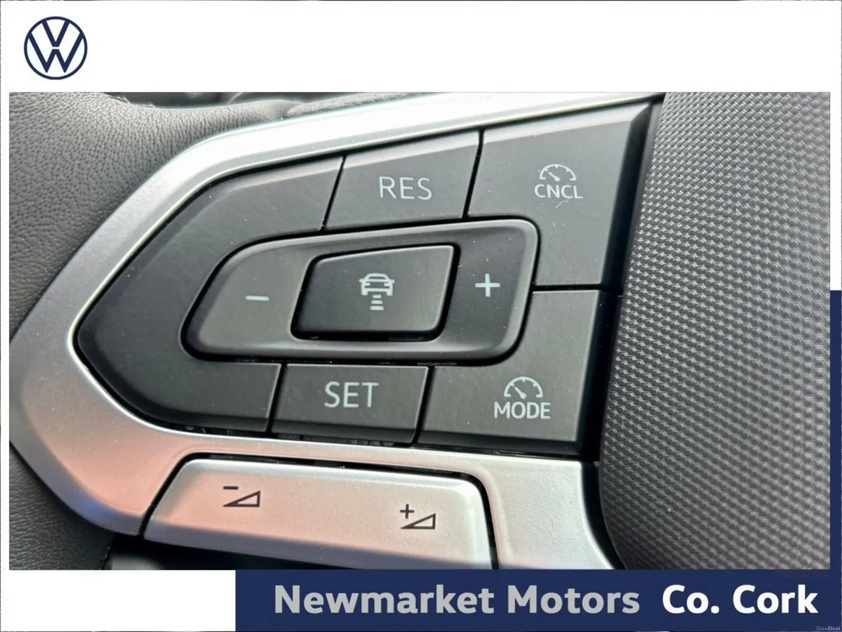 Volkswagen T-Roc (READY TO GO) LIFE 1.5TSI PETROL - Image 6