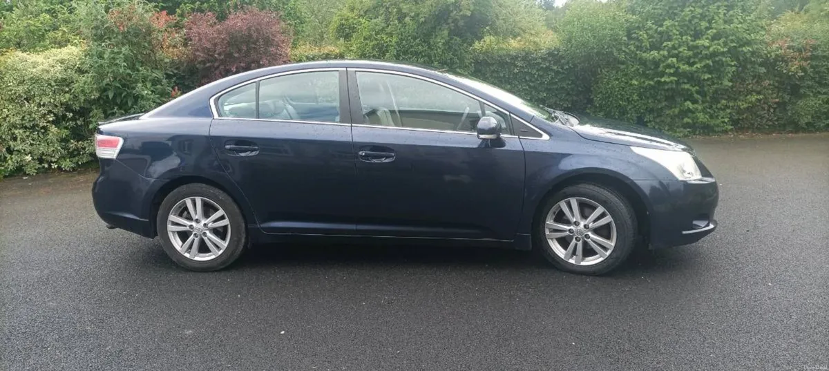 Toyota Avensis 2L D4D for sale - Image 3
