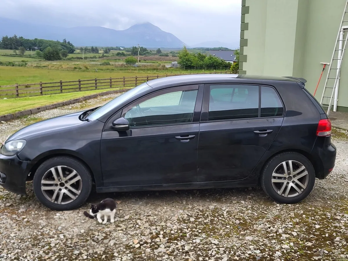 Volkswagen Golf - Image 4