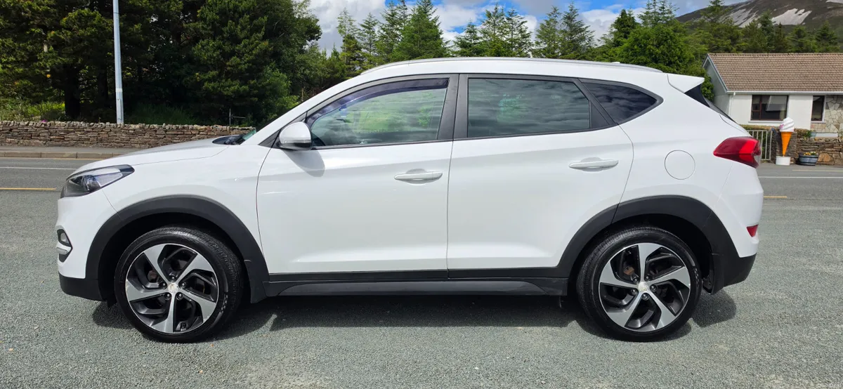 Hyundai Tucson 1.6 Executive 2018 - Image 3