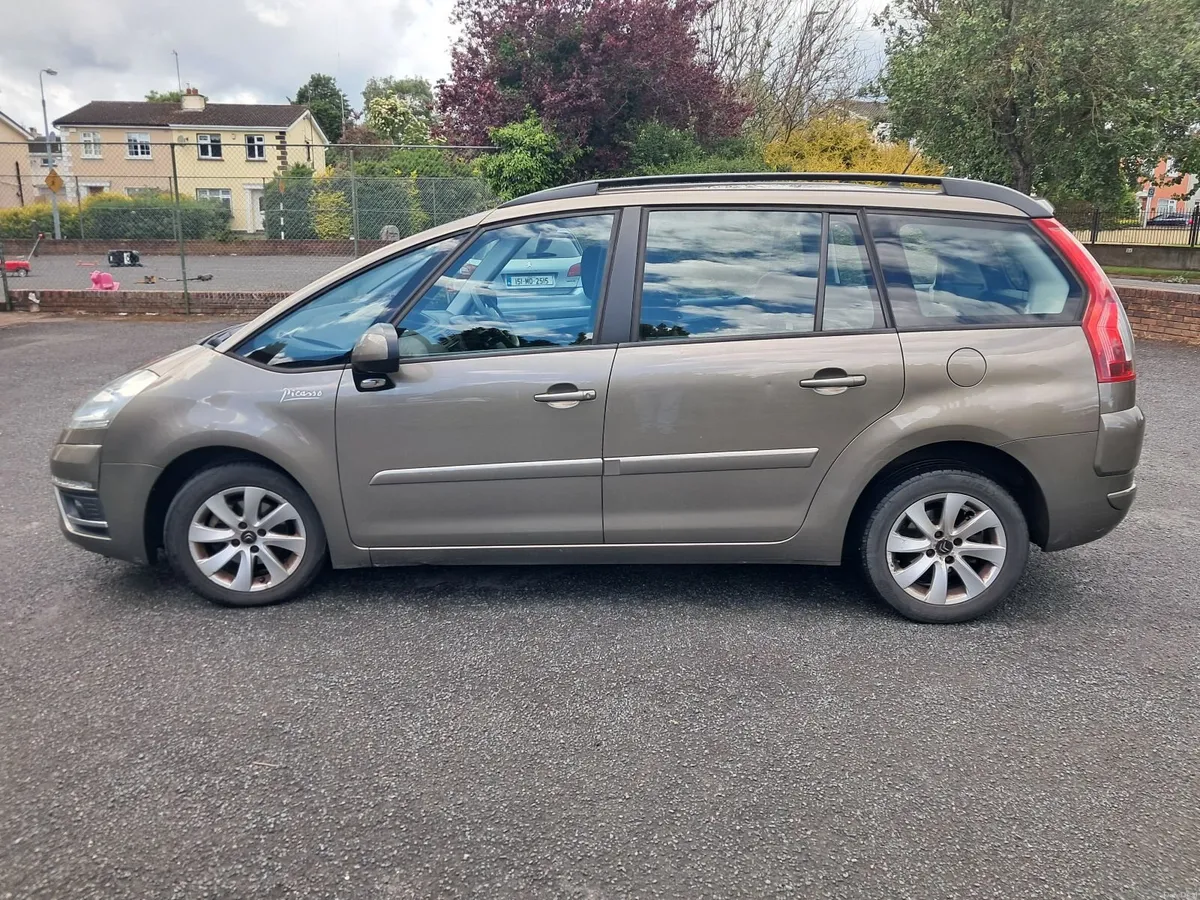Citroen Grand C4 Picasso 2012 - Image 6