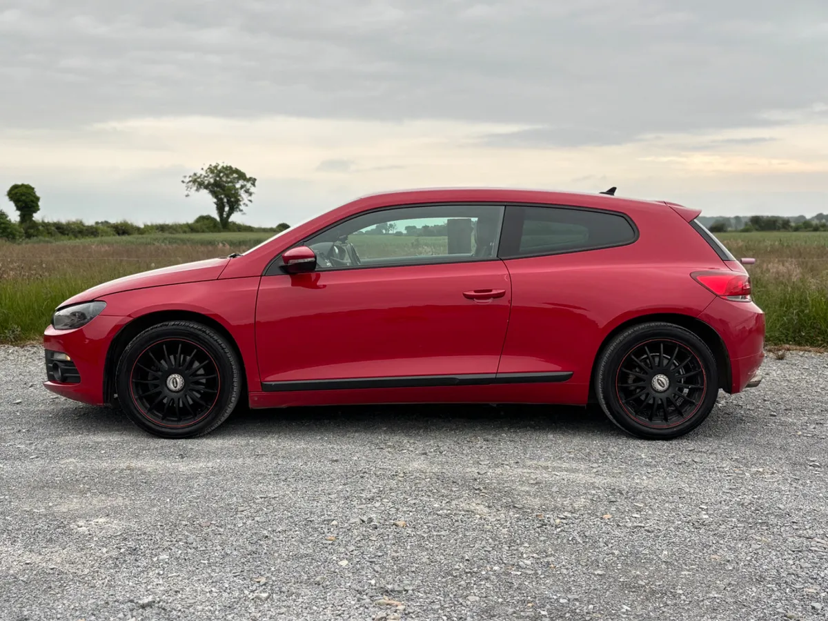 2012 VW  Scirocco 2.0 TDI Automatic SPORT - Image 3