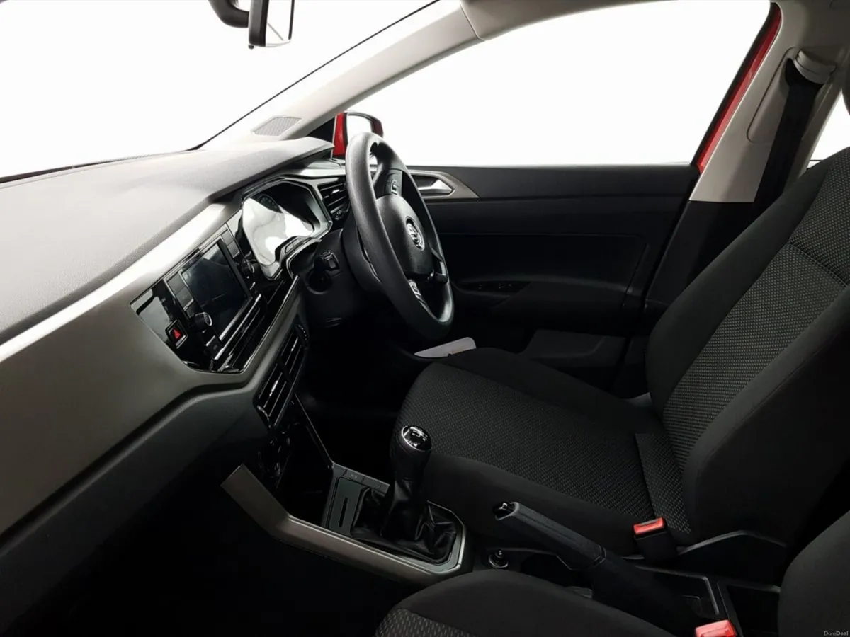 Volkswagen Polo 1.0 TSI 80HP Trendline - Image 4