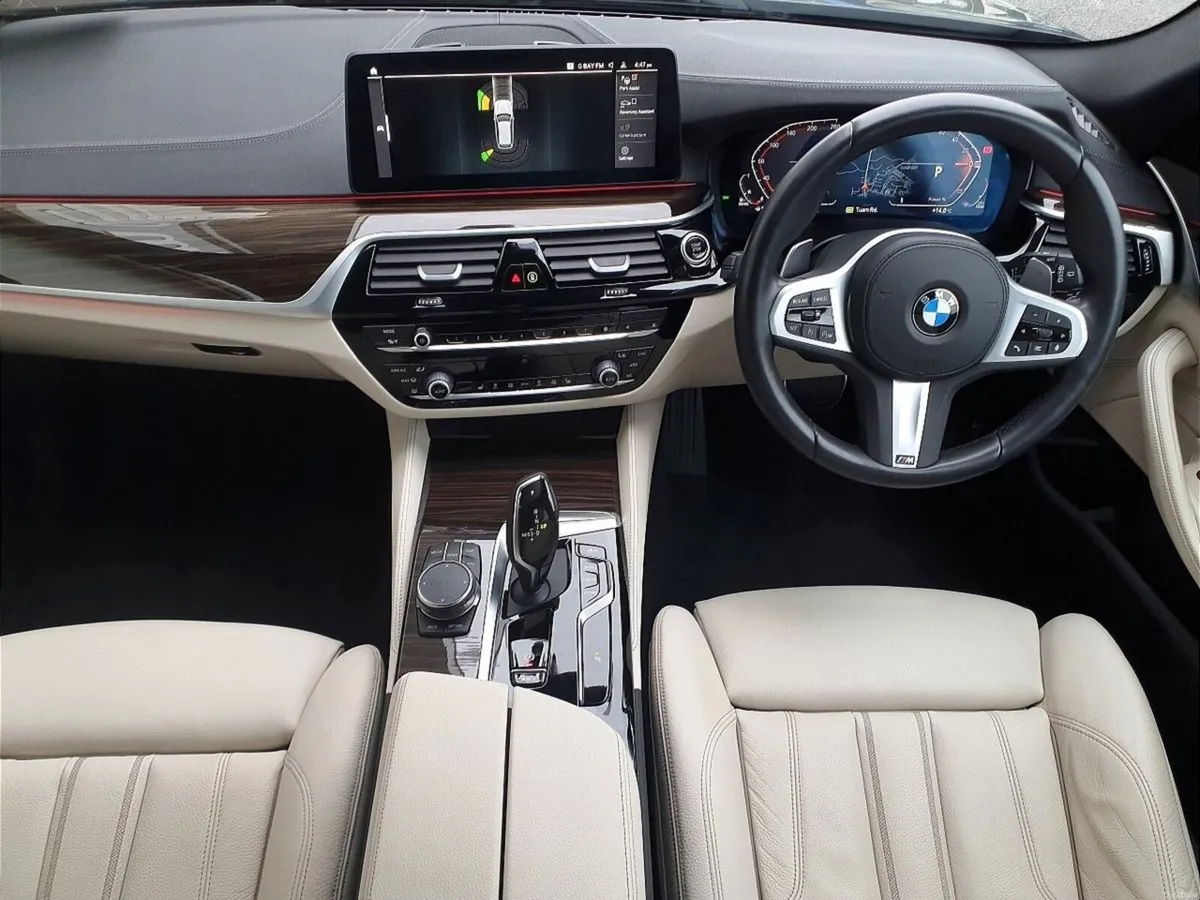 BMW 5-Series 520d M Sport - Image 4