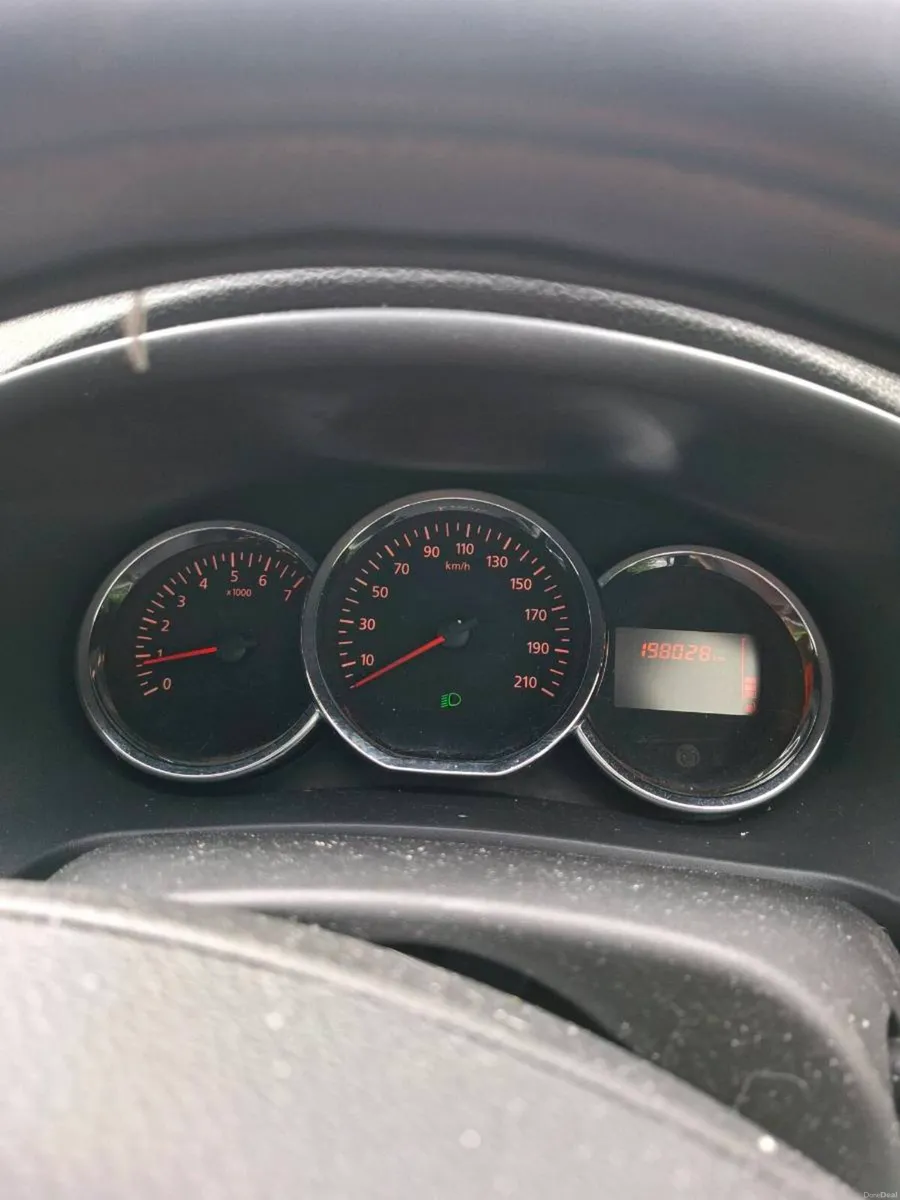 DACIA STEPWAY 2015 LOW KM - Image 6