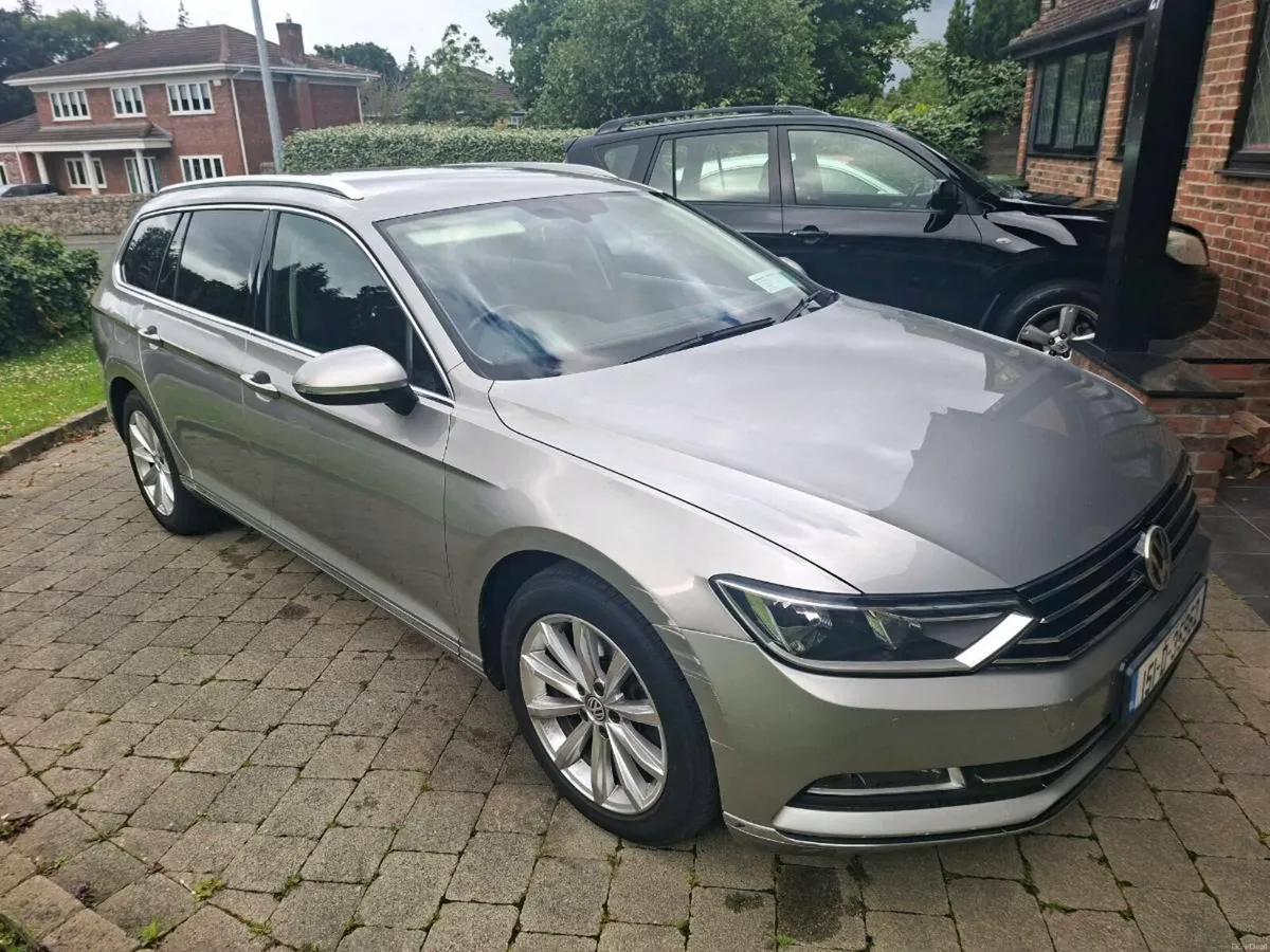 VOLKSWAGON PASSAT 1.6TDI ESTATE 2015 SUPERB - Image 1