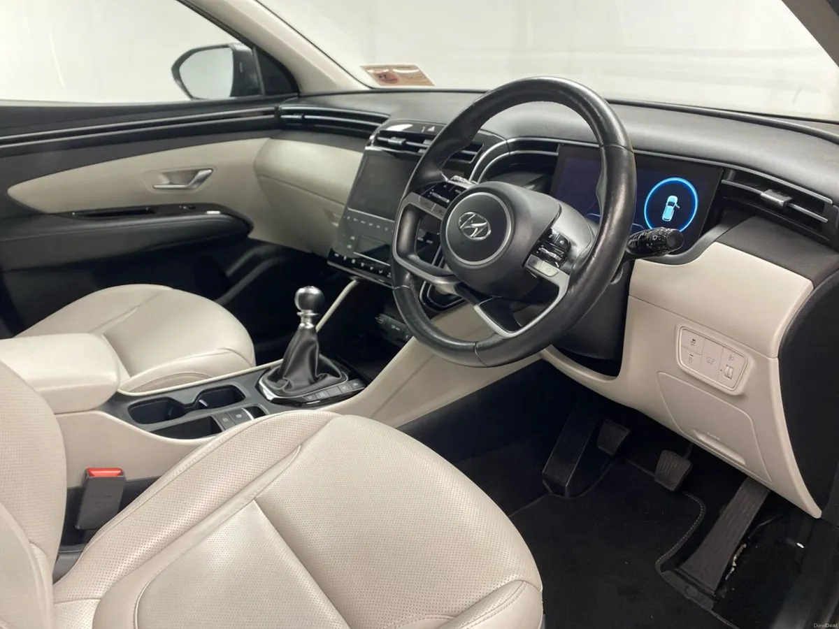 Hyundai Tucson 2WD Executive Plus - Image 6