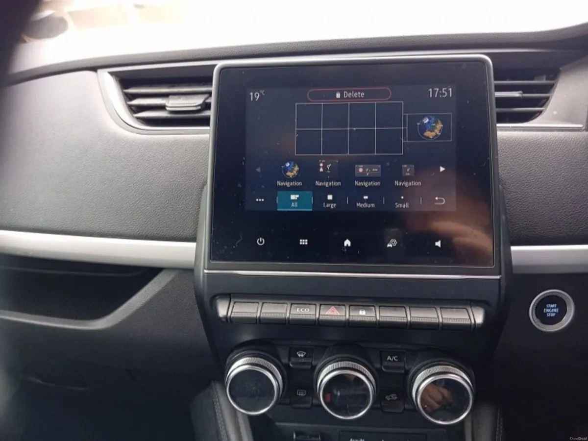 Renault Zoe R110 Z.E 50 Iconic CCS Rapid charge - Image 4