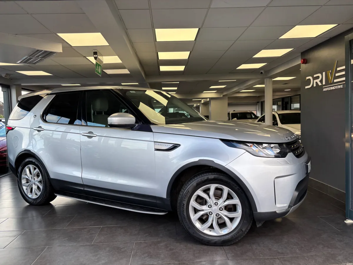 Land Rover Discovery SE **2 Year Landrover Warrant - Image 1