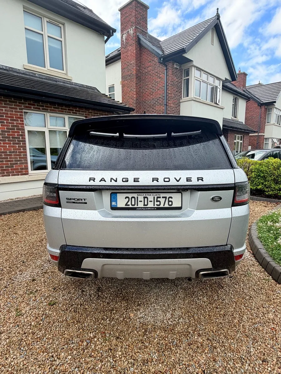 Range Rover Sport Autobiography Indus Silver - Image 3