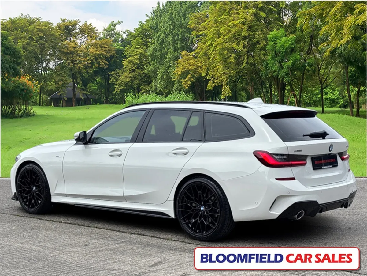 BMW 3-Series X-DRIVE, M-SPORT TOURING , AUTO // LO - Image 5