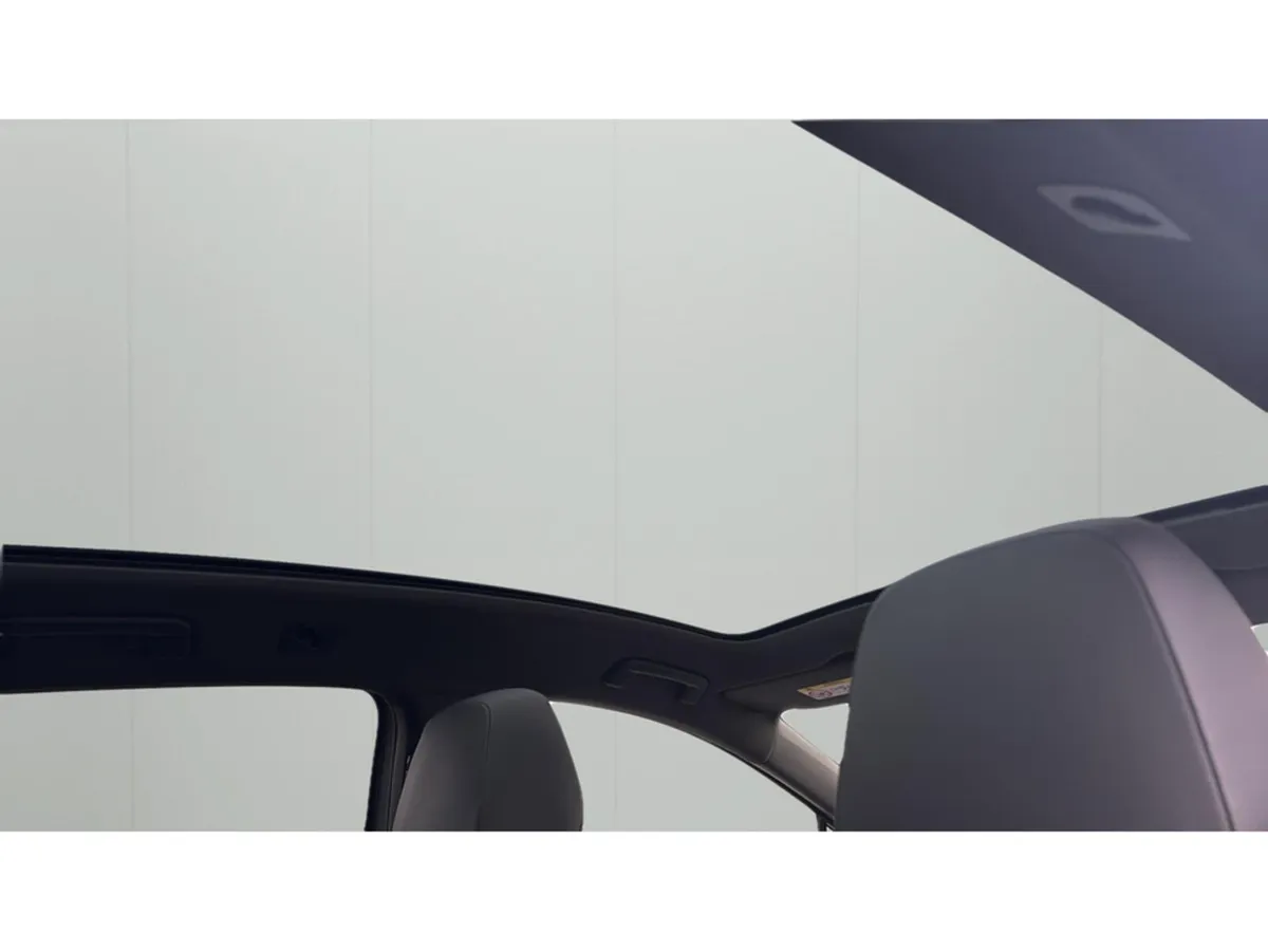 Volkswagen ID.5 STYLE PRO PERFORMANCE - Image 3