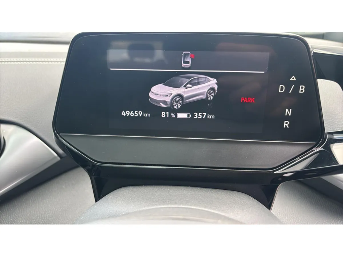 Volkswagen ID.5 STYLE PRO PERFORMANCE - Image 2