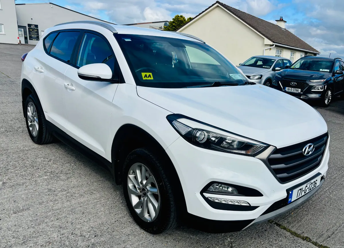 2017 Hyundai Tucson 1.7L Diesel EXECUTIVE - Image 1
