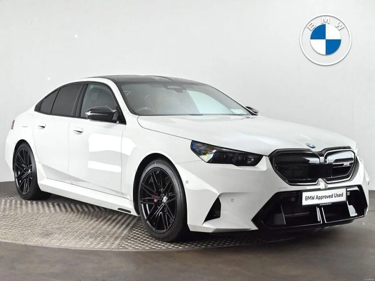 BMW M5 Saloon - Image 1