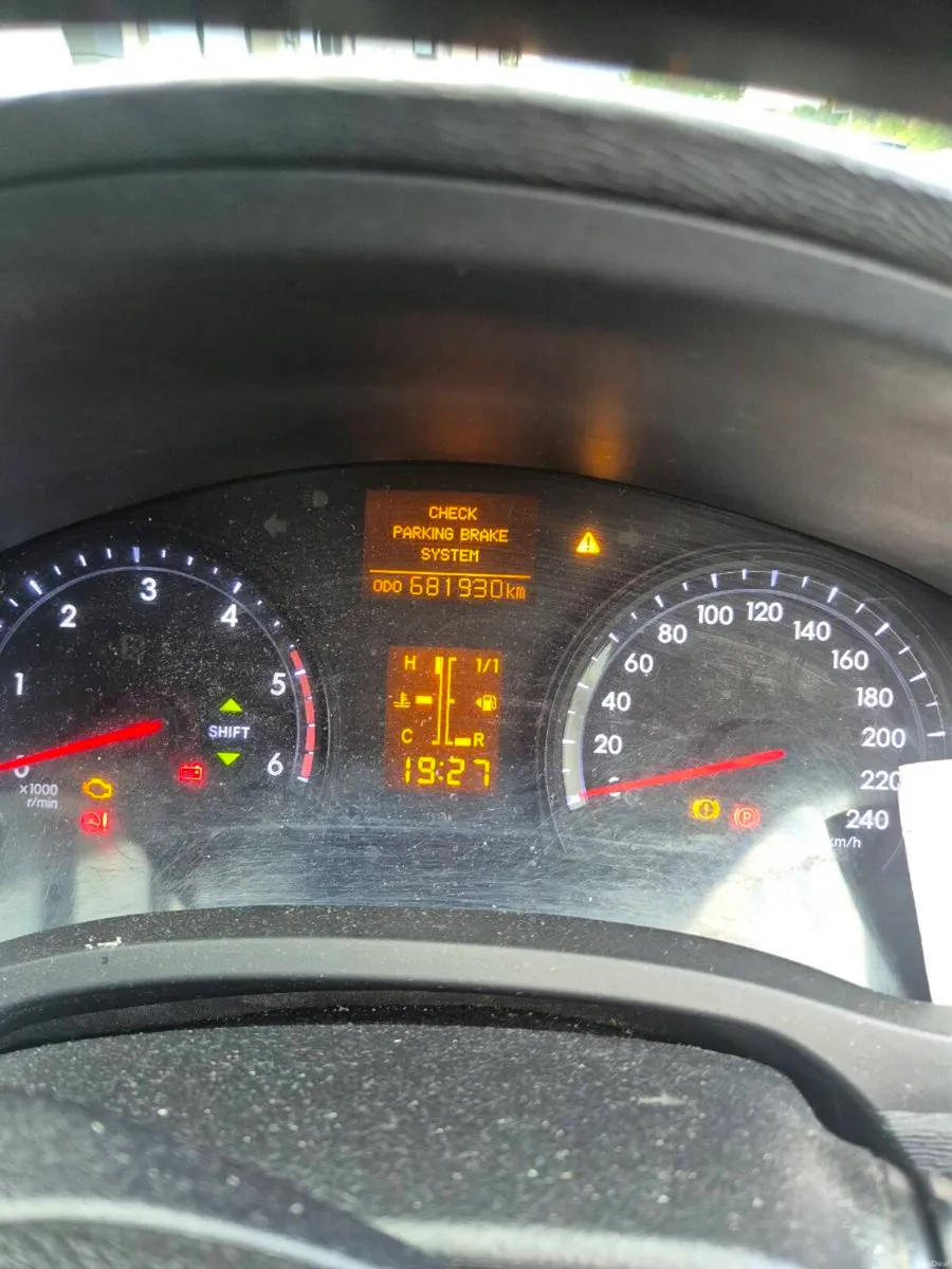 Toyota avensis - Image 1