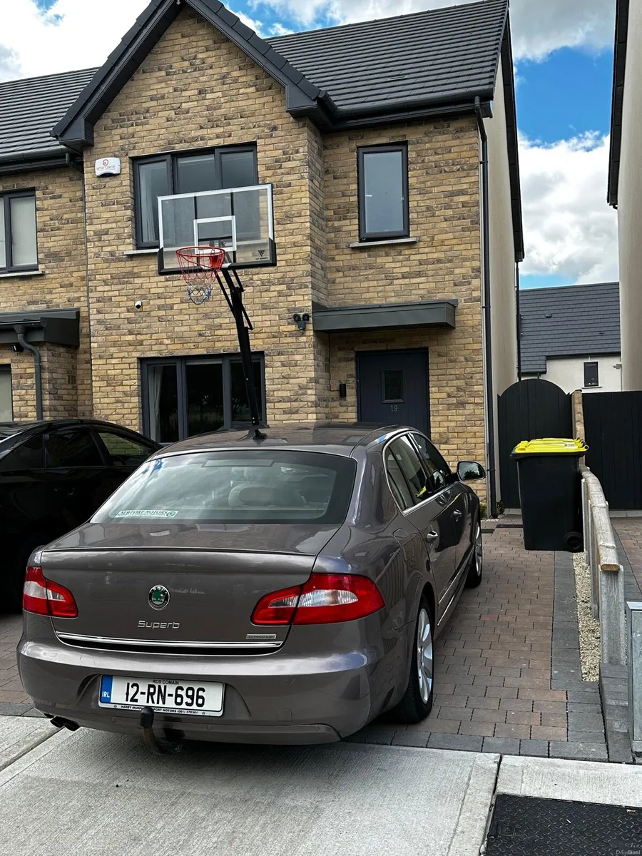 2012 Skoda Superb Saloon 1.6 Diesel NCT May 2027 - Image 3