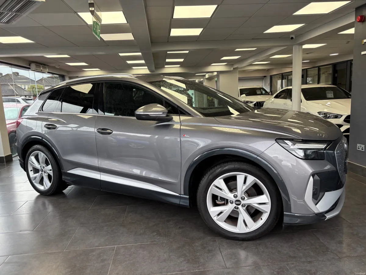 Audi e-tron 2021 Q4***1 Year Warranty *** - Image 1