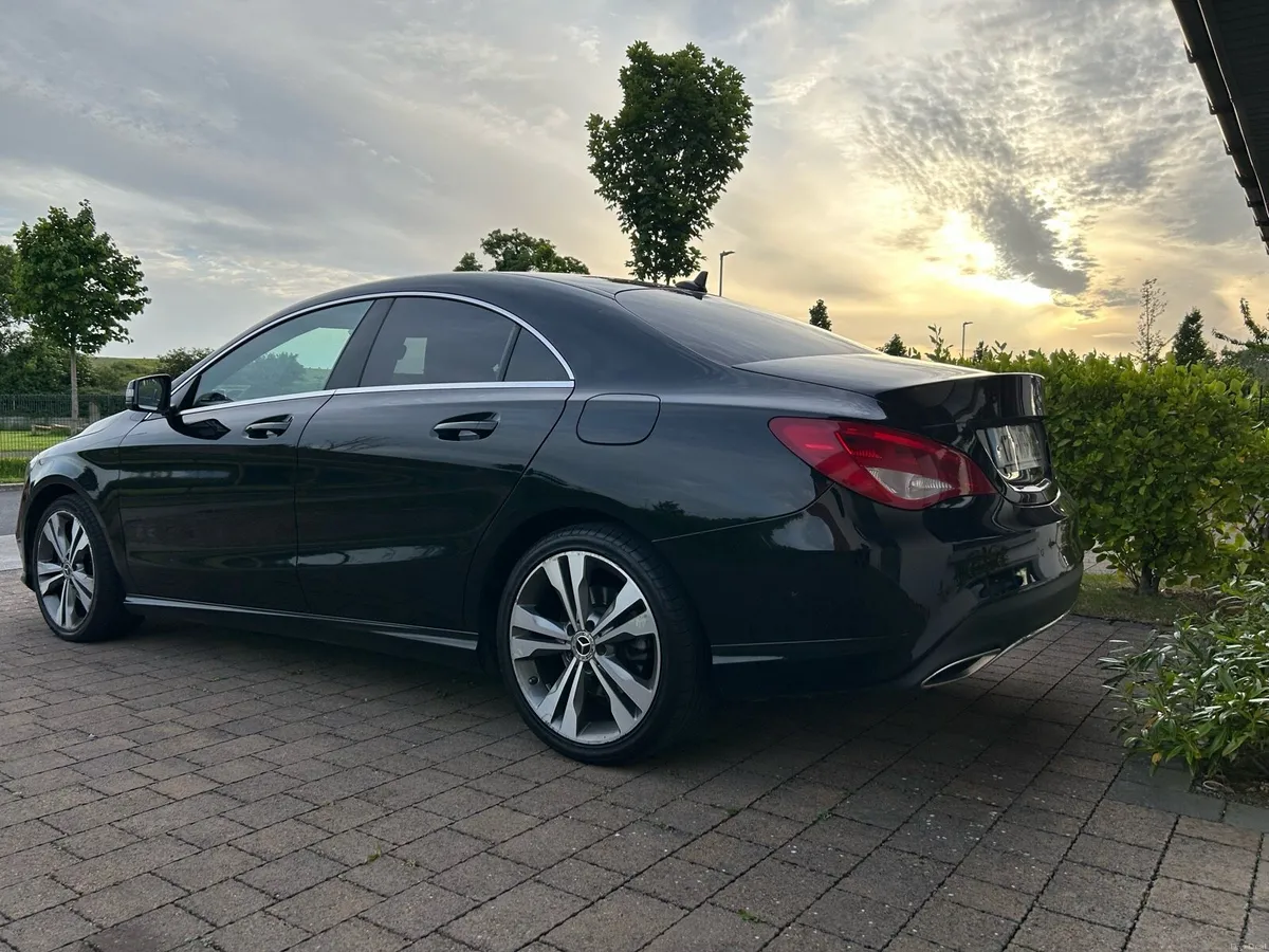 Mercedes-Benz CLA 200d - Image 4